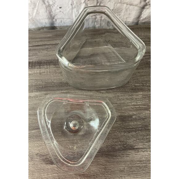 Vintage Refrigerator Glass Dish with Lid - Picture 5 of 9